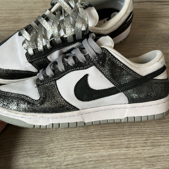 I’m not using them anymore they are basically brand new. - Picture 4 of 8